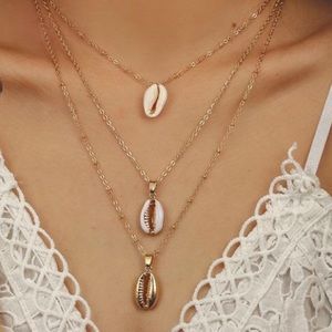Gorgeous Layered Shell Necklace
